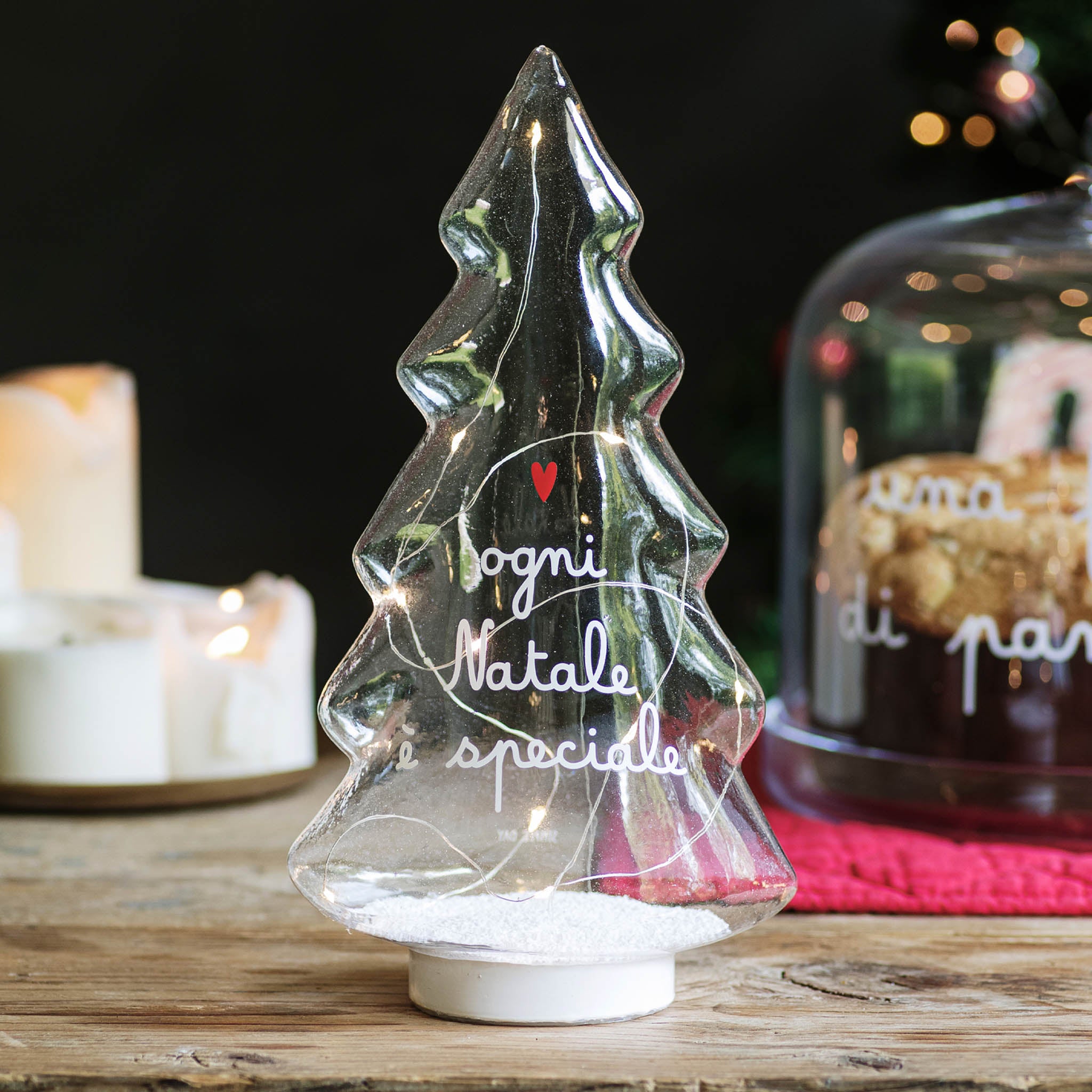 Albero Led Ogni Natale è speciale - grande bianco