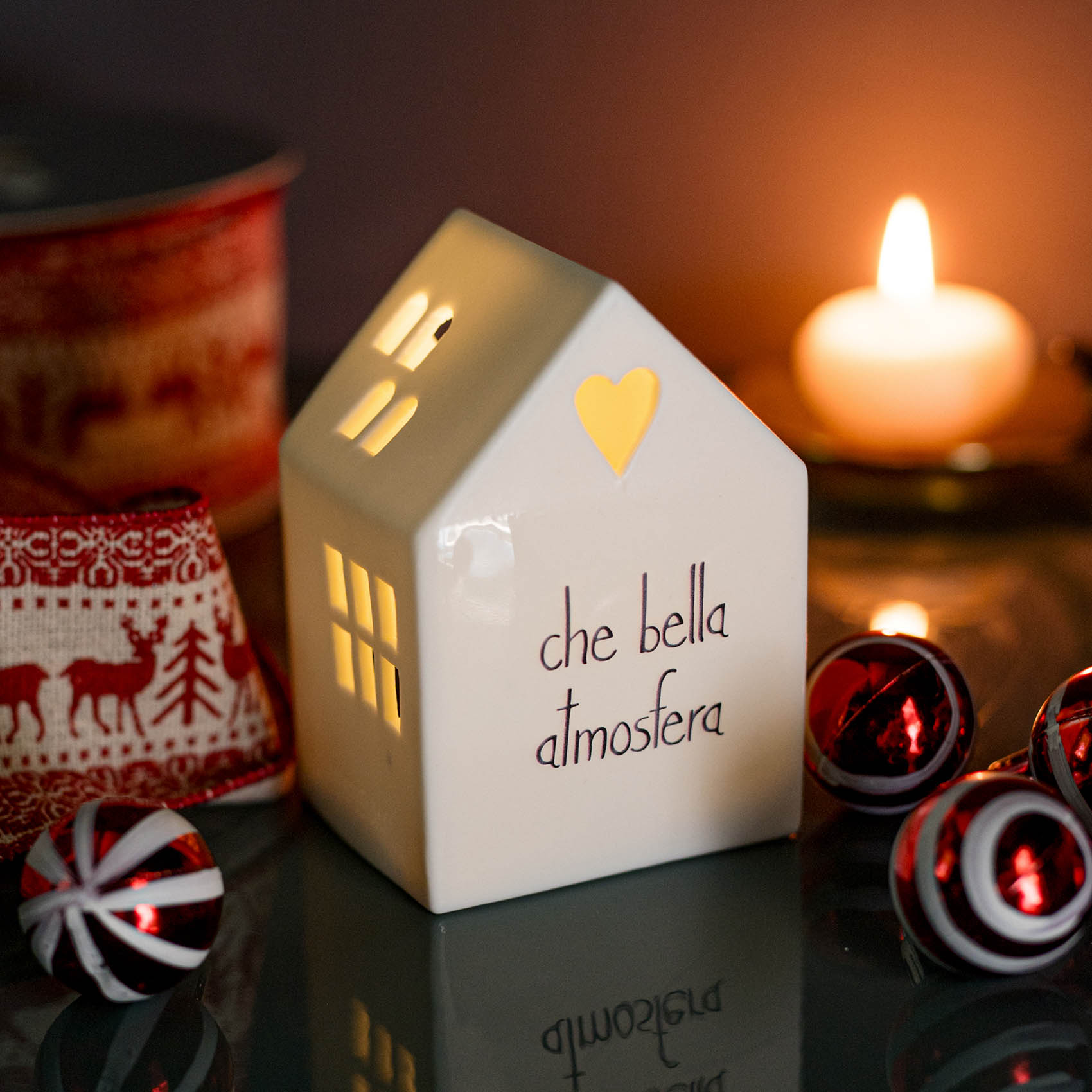PETITE MAISONNE LED 6,5 x 5,5 x 9,5 - QUELLE BELLE AMBIANCE !