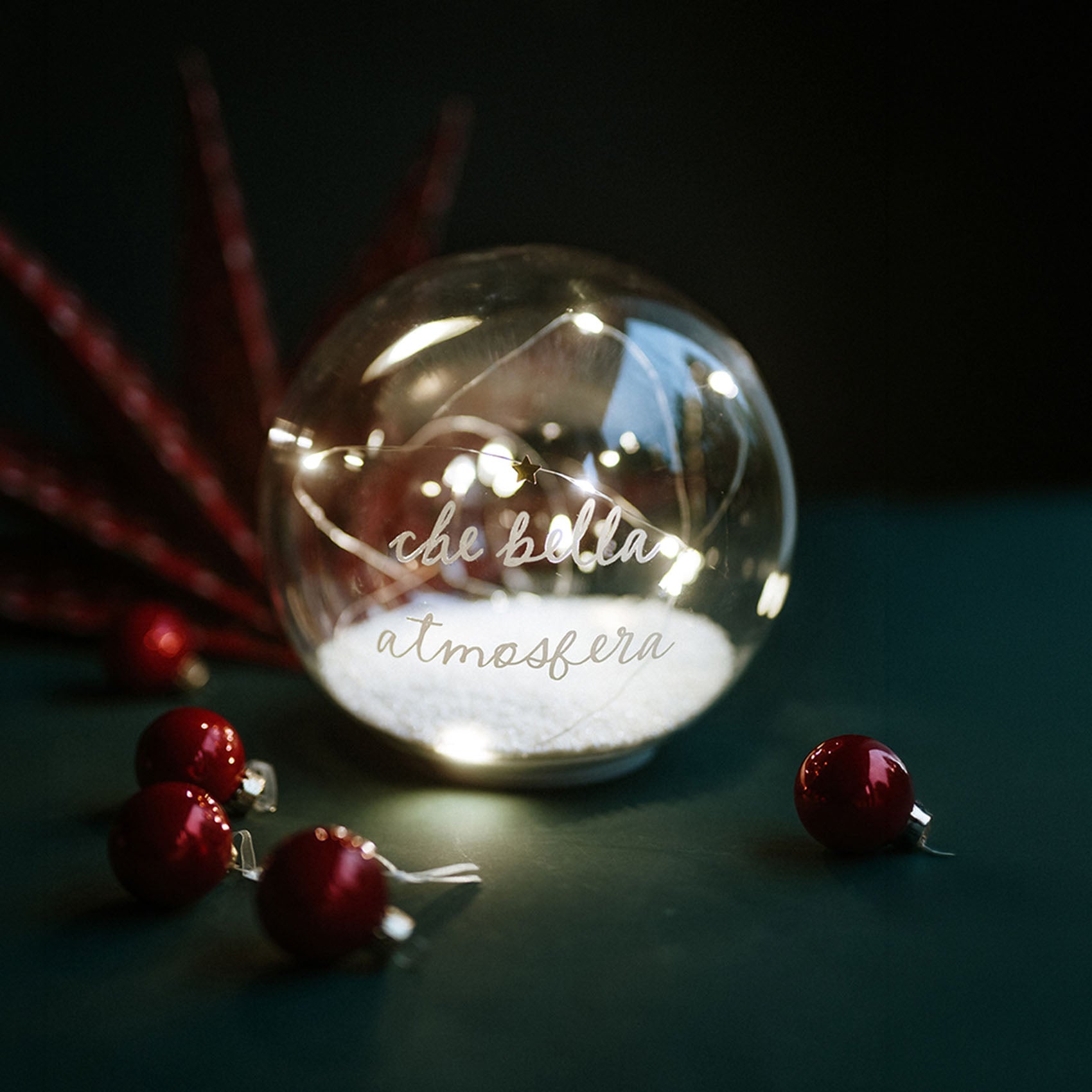 BOULE LED DE 18 CM : QUELLE BELLE AMBIANCE !
