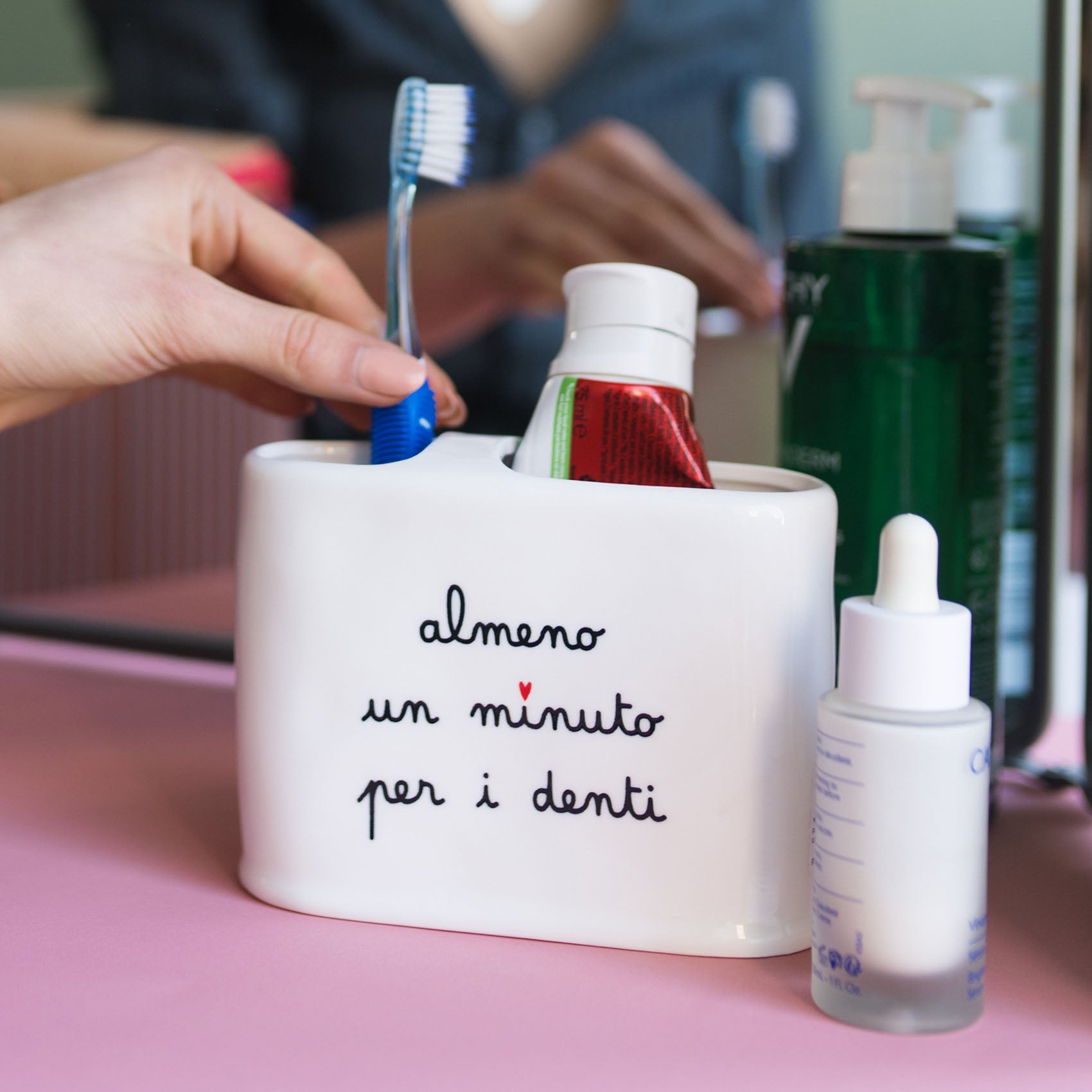 Portaspazzolino XL Almeno un minuto per i denti