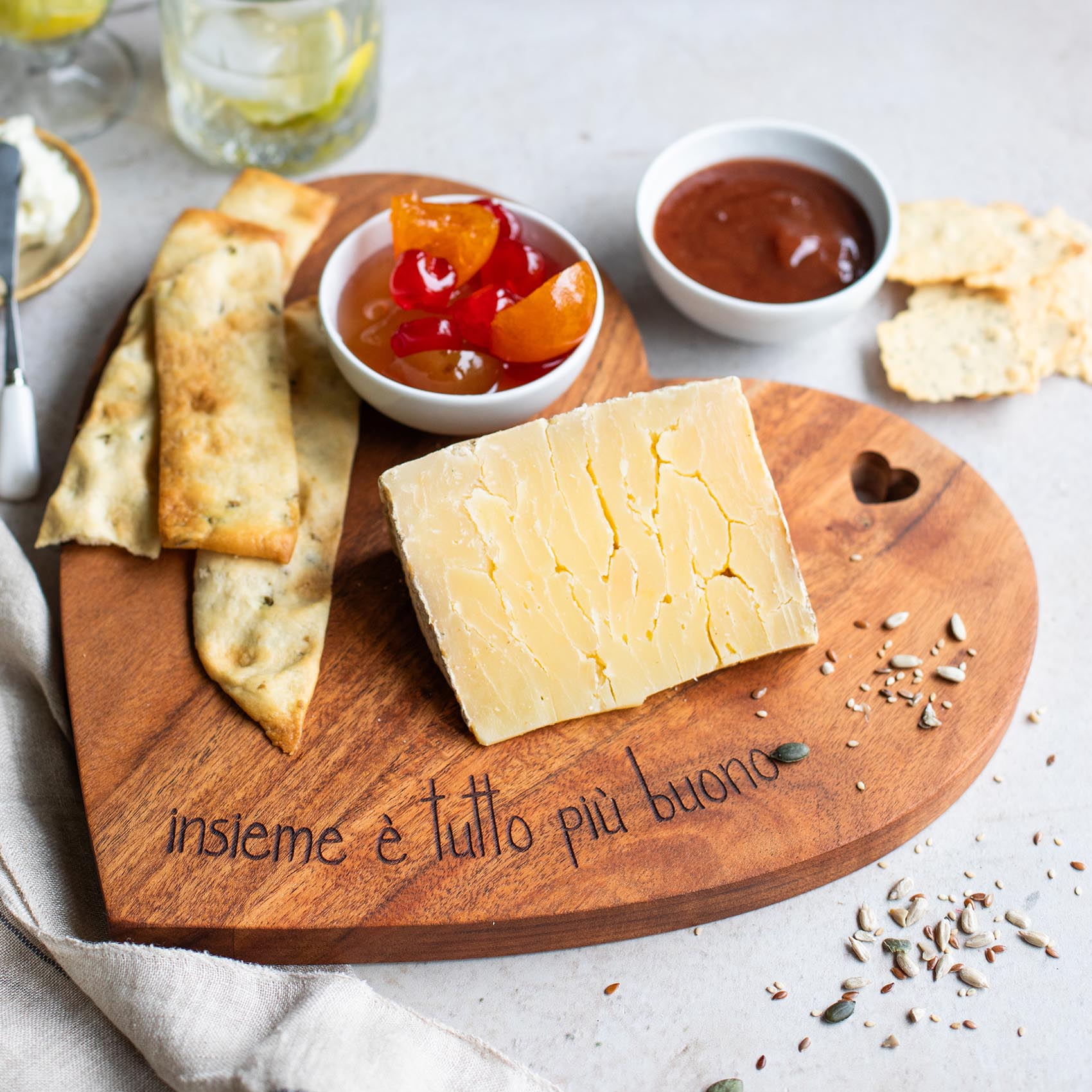 Tagliere a cuore Insieme è tutto più buono