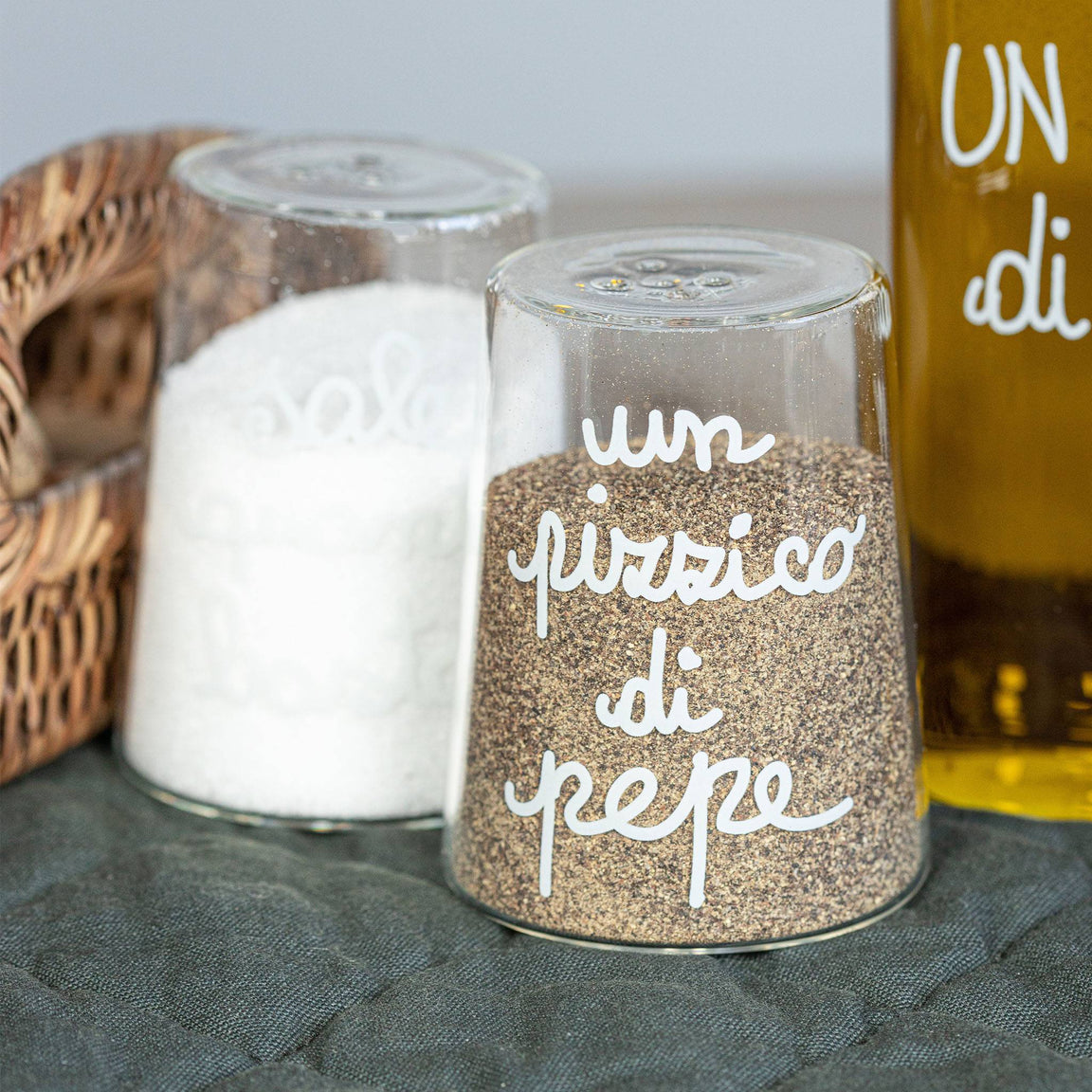 Set Sale e Pepe in Ceramica Dipinta a Mano – Carciofo