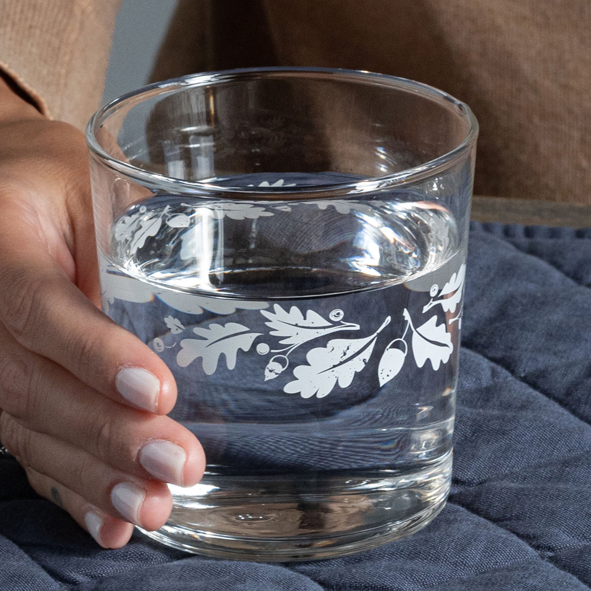 Establecer 6 vasos de agua ghiate