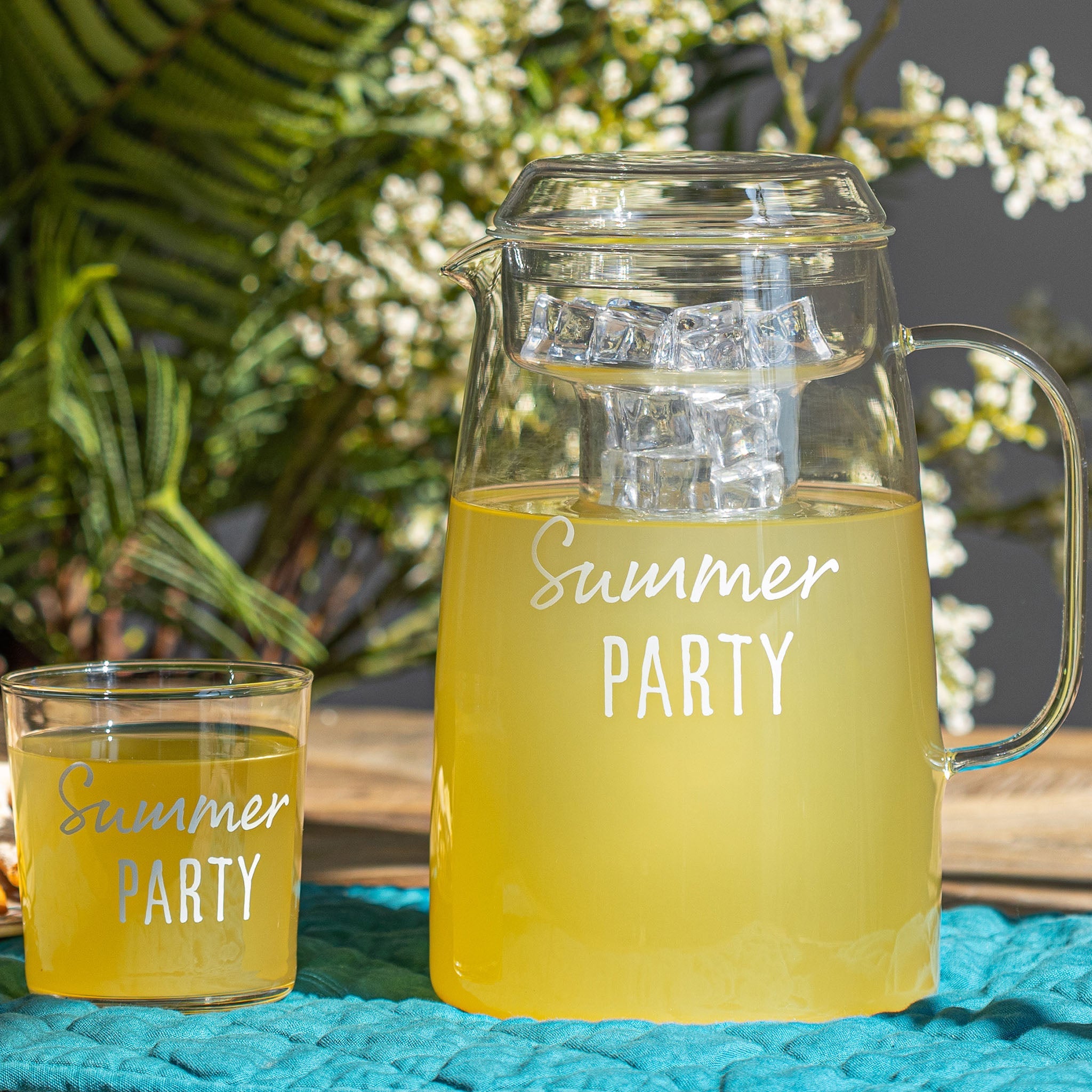 Carafe with bearer, Summer Party
