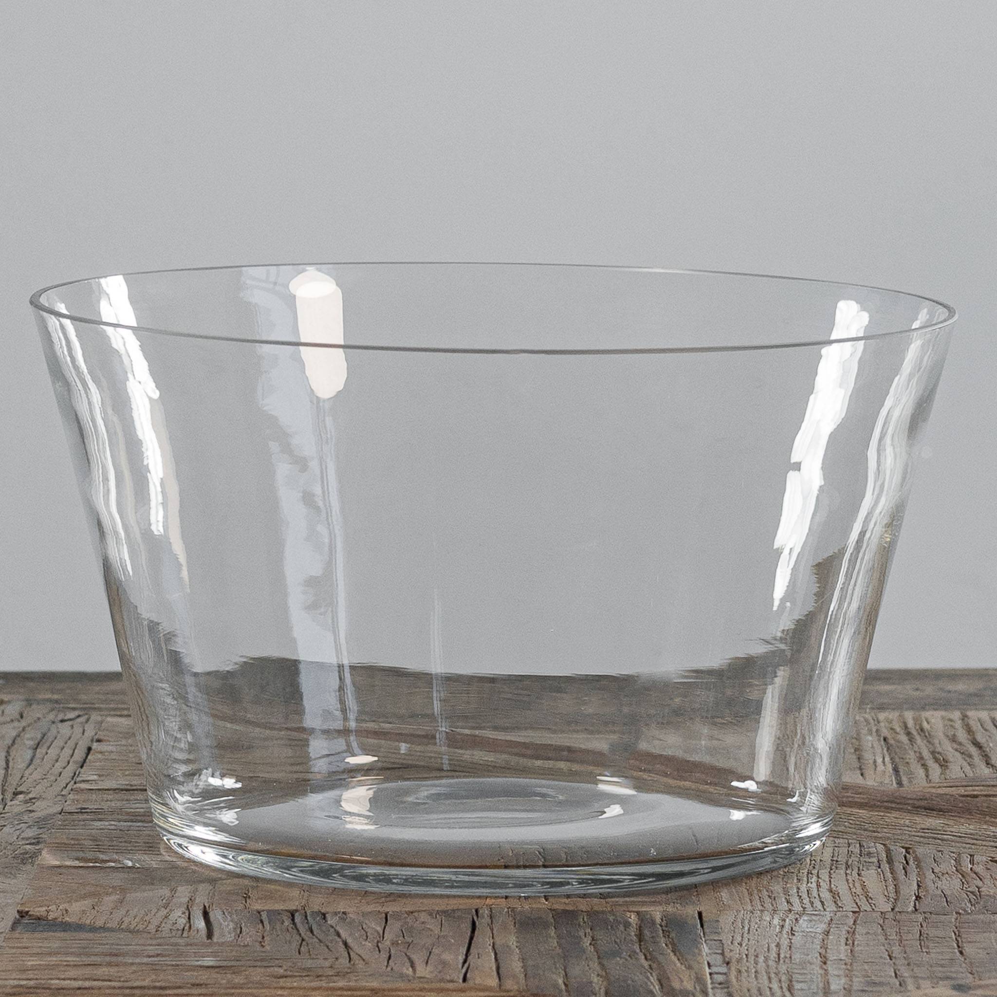 Transparent glass cup